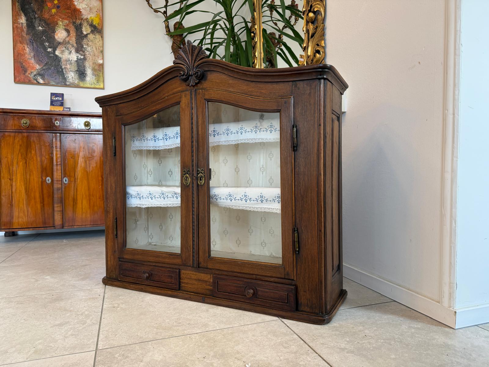 Originaler Barockaufsatz Vitrinenaufsatz Wandboard D2386