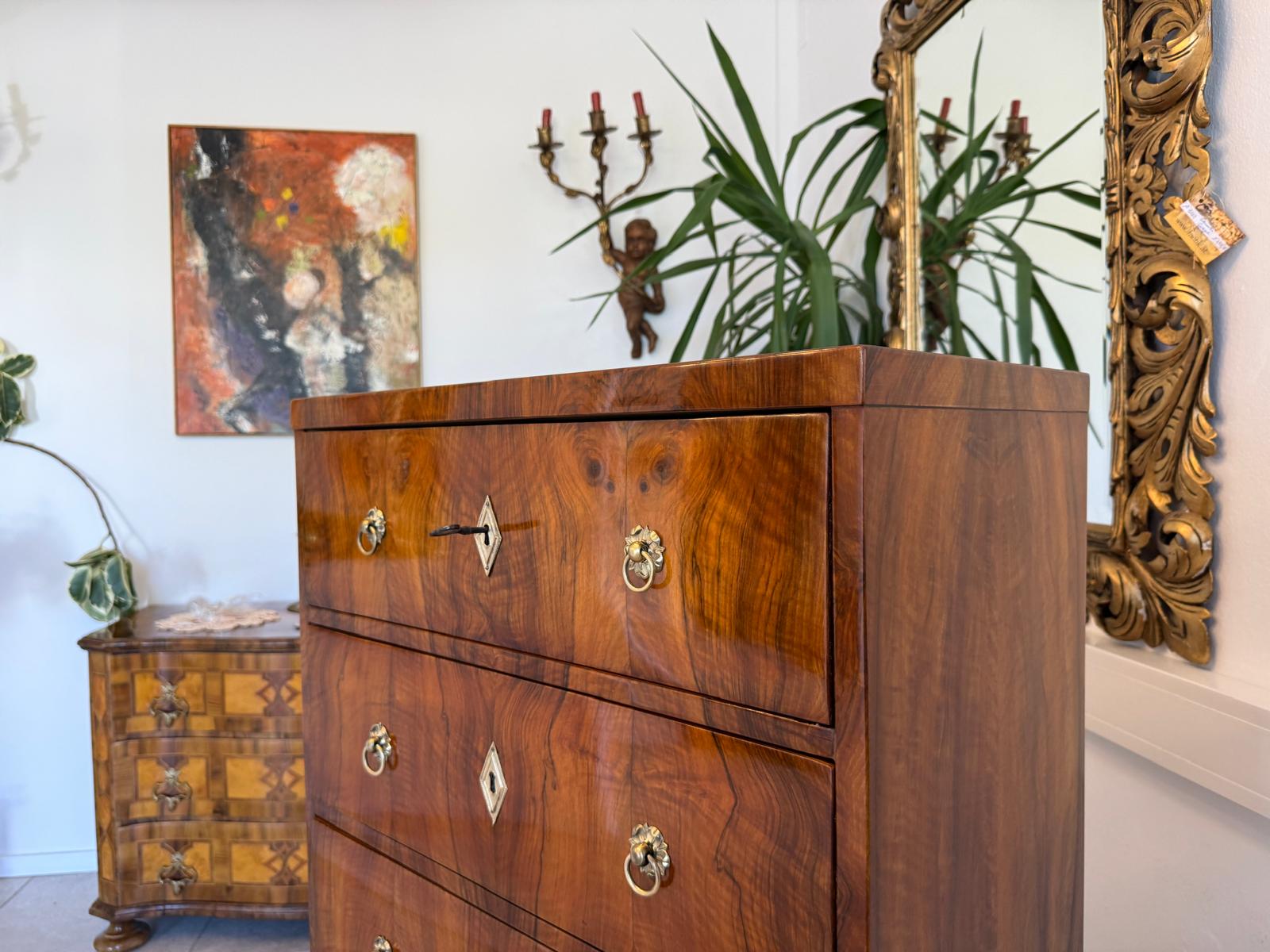 Biedermeier Wochenkommode Nussholz Restauriert D2606