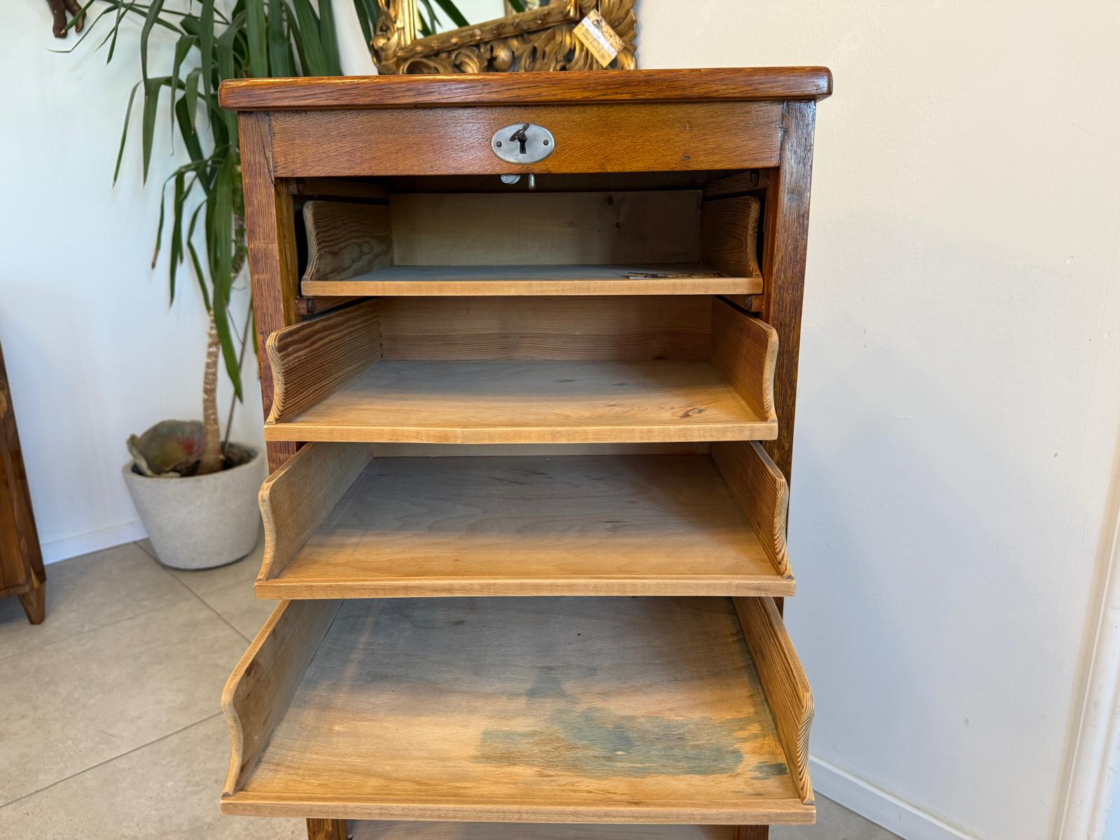 Restaurierter Jugendstil Rolladenschrank Rolladenkasten G1963