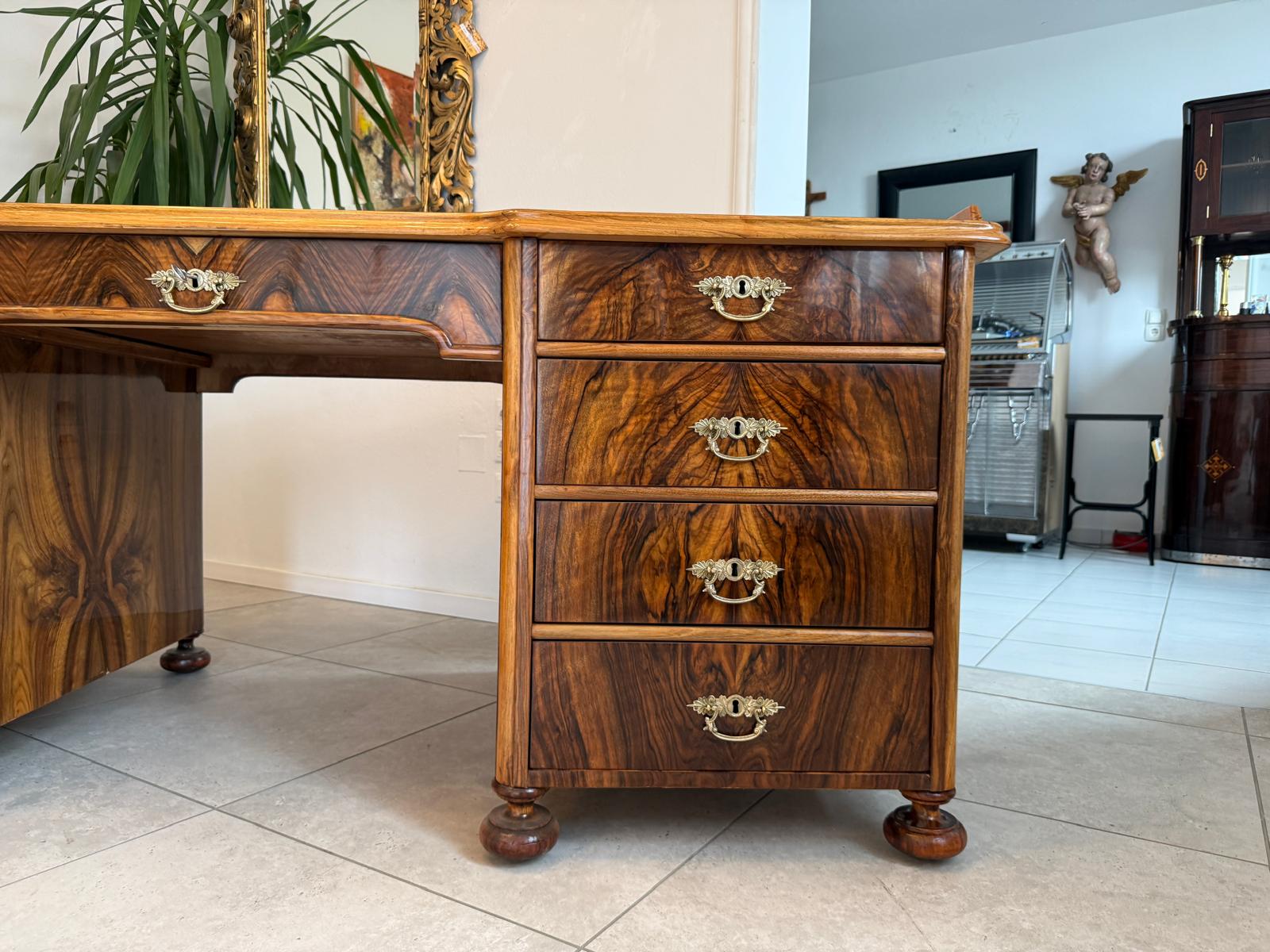 Restaurierter Großer Biedermeier Schreibtisch Sekretär D2678