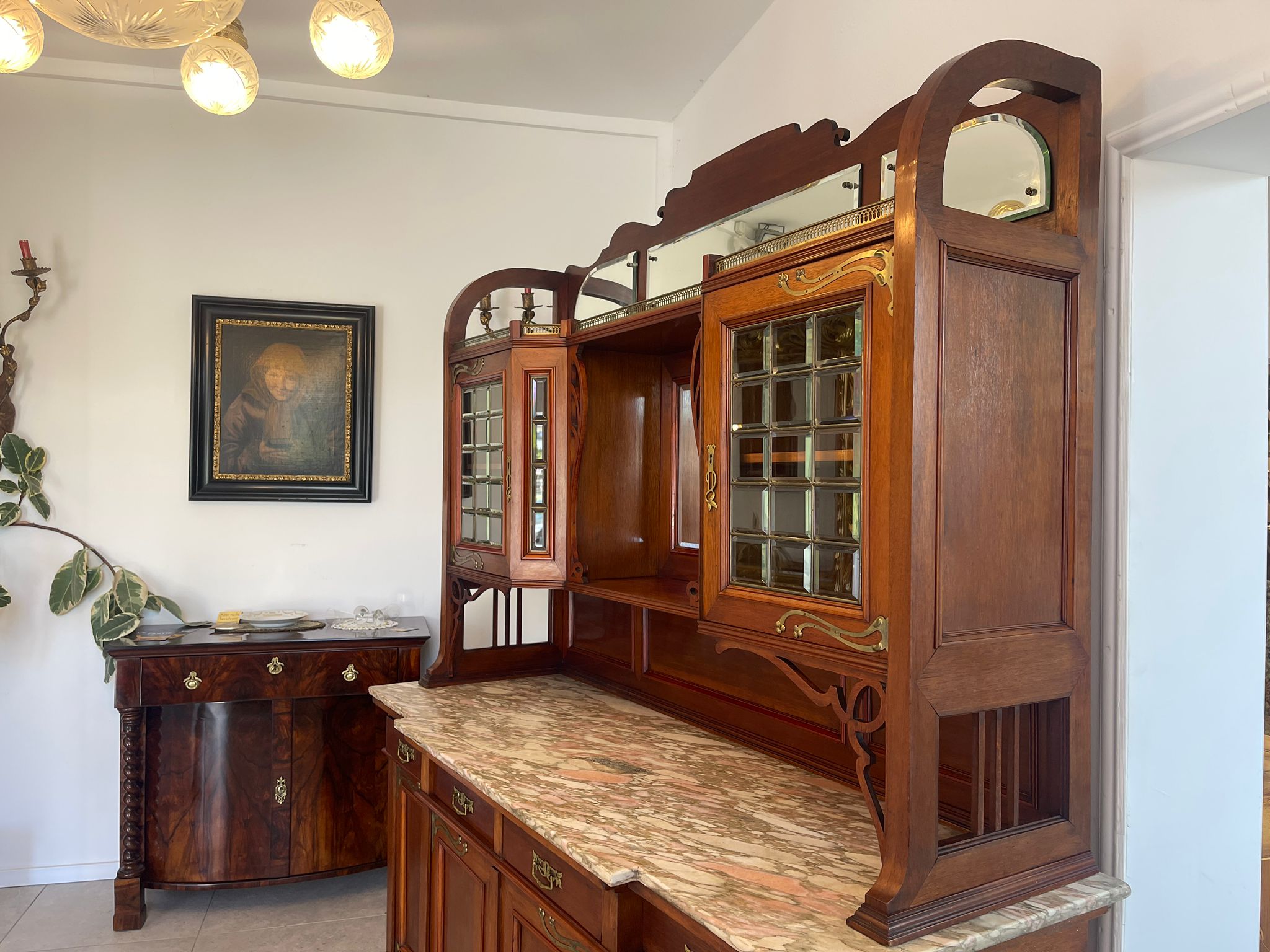 904fbb3a-ce95-4c38-b6e9-f8e9f9fc677c Originales Jugendstil Aufsatzbuffet Bücherschrank Vitrinenschrank A4909
