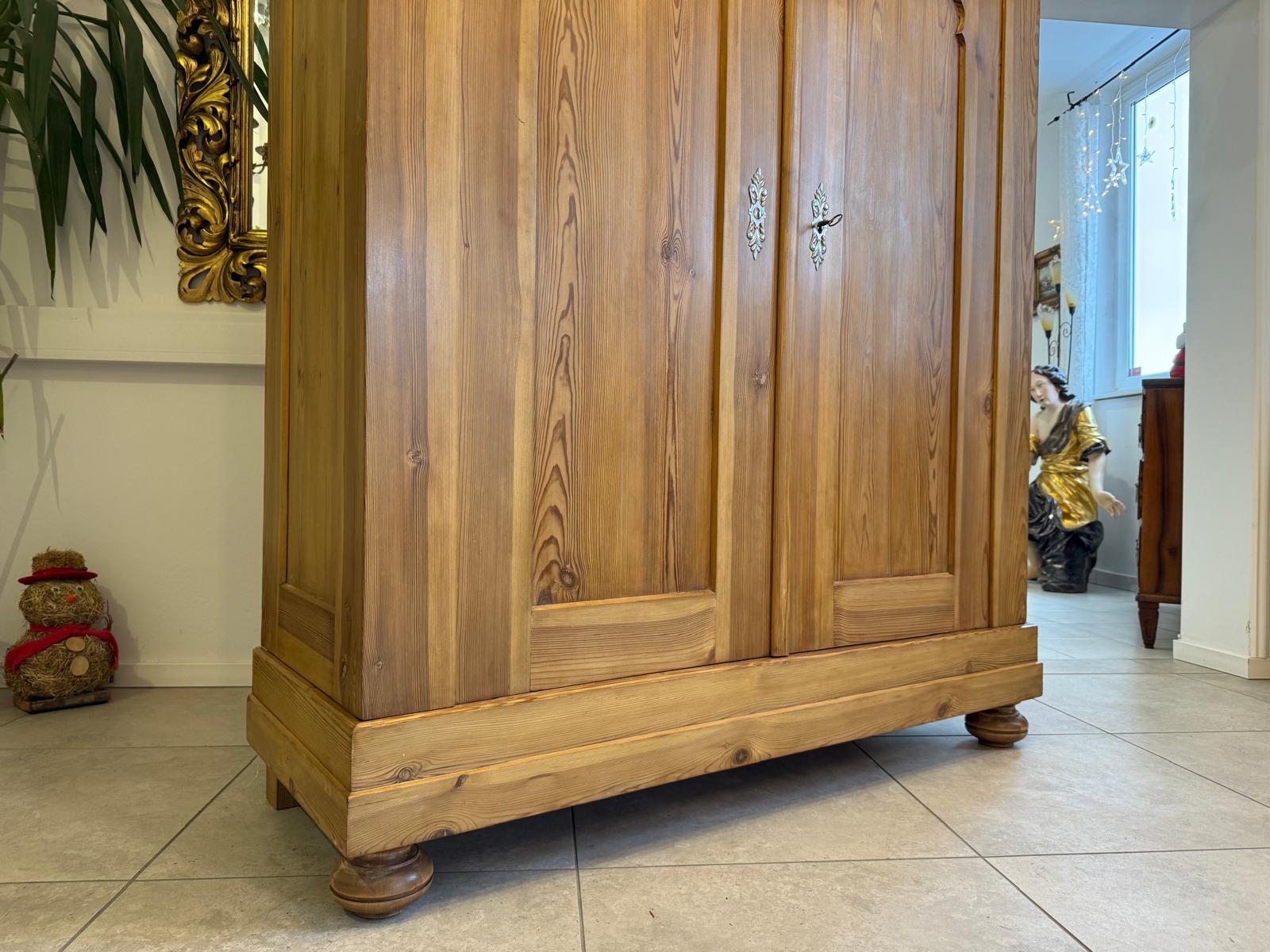 Originaler Bauernschrank Biedermeierschrank Hallenschrank Bauernkasten D1023