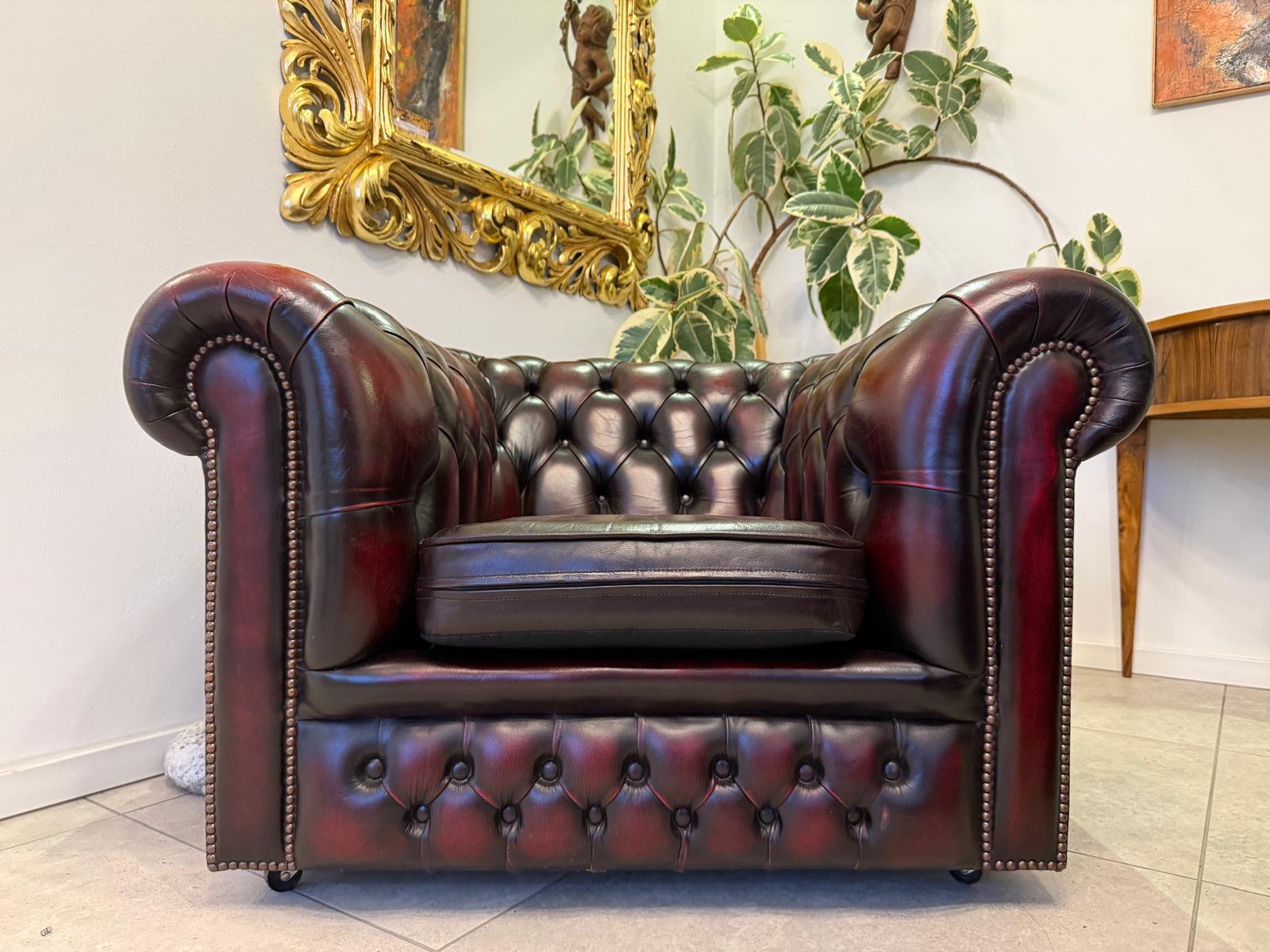 3er Ensemble Chesterfield Sofa Clubfauteuils Cultmöbel Antik D1027