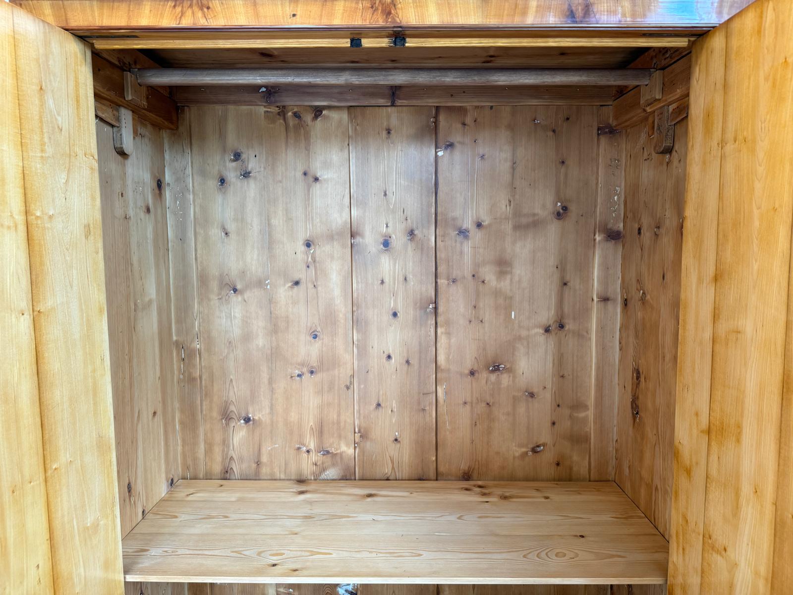 SALE Restaurierter Biedermeier Schrank Kirschholz Hallenschrank Antiquität G1827