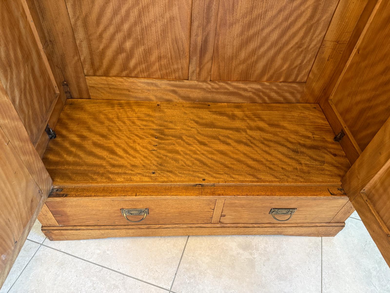 Originaler Jugendstil Garderobenschrank Spiegelschrank D2786
