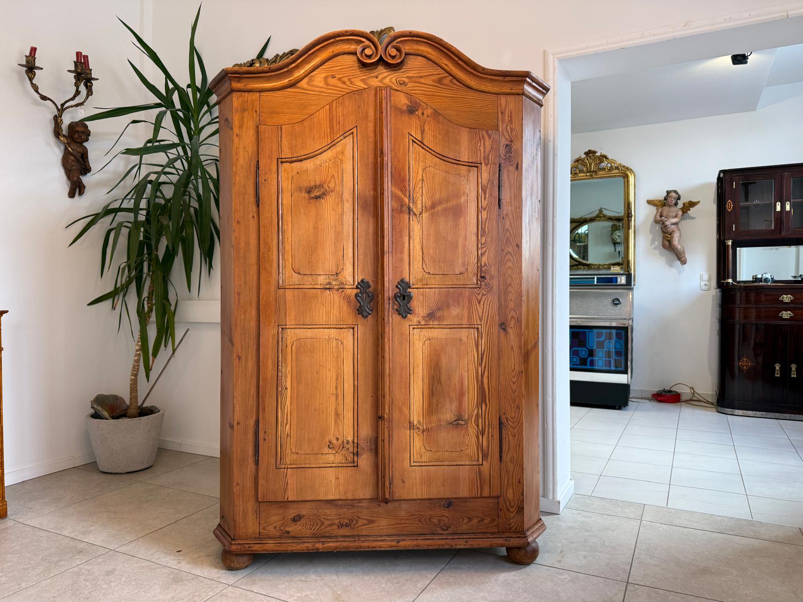 Originaler Bauernschrank Barockschrank Jagdschrank Weichholz Kasten Antik D1203