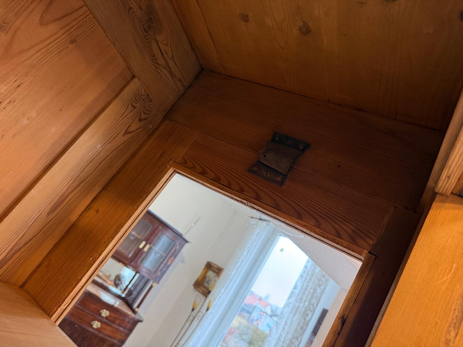 hübsche Jugendstil Vitrine Bauernvitrine Bauernschrank Naturholz Bücherschrank D1120