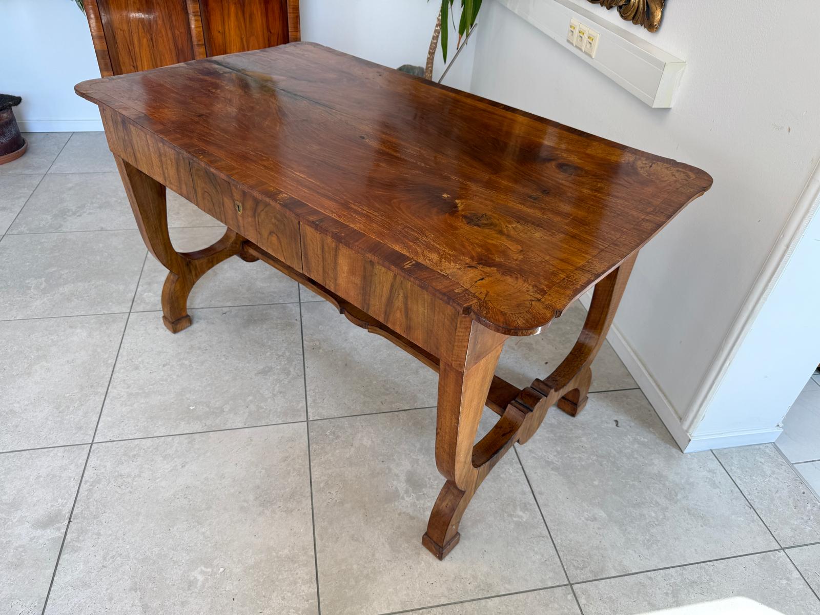 Spätbiedermeier Schreibtisch Sekretär Nussholz Originalstück D2388
