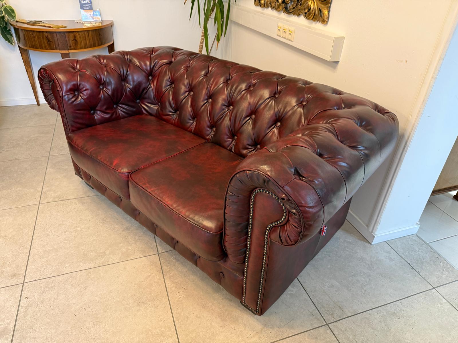 Chesterfield Ensemble 3 teilig Ledersofa Fauteuils Clubmöbel Cultmöbel G2264