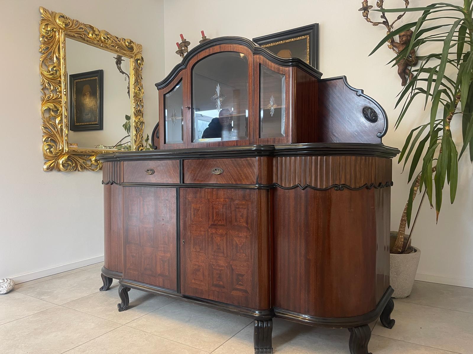 Historismus Glas Vitrine Anrichte Barschrank Sideboard mit Schnitzarbeiten G1142