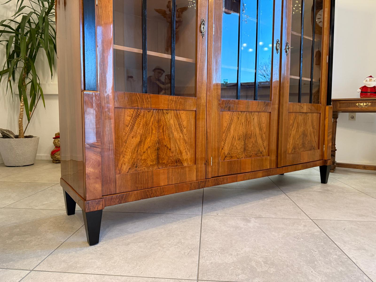 SALE Restaurierte Biedermeier Vitrine Bücherschrank ANTIQUITÄT G2352