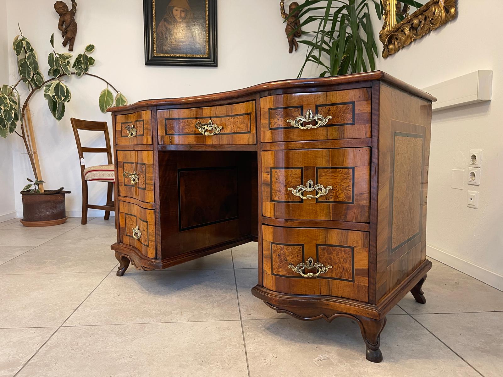Restaurierter Barock Sekretär Damenschreibtisch Antiquität G1065