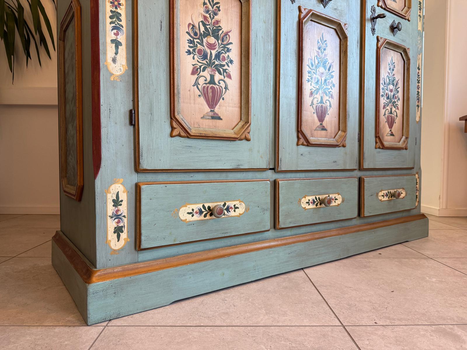 Voglauer Schrank Bauernschrank Anno 1800 Altblau G2041