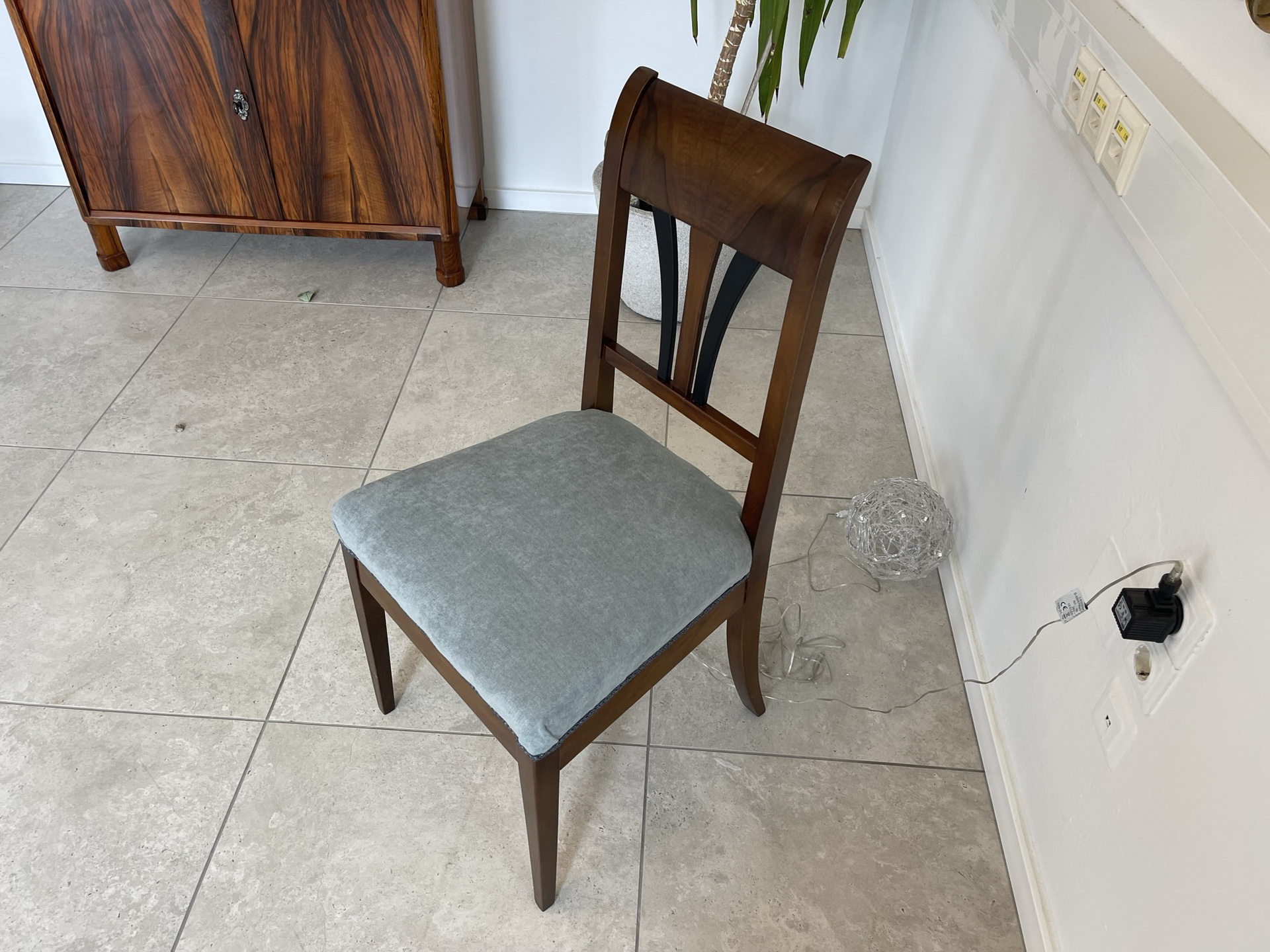 Biedermeier-Barock_37_1 Biedermeier Sessel Nussholz Schaufelsessel B1373