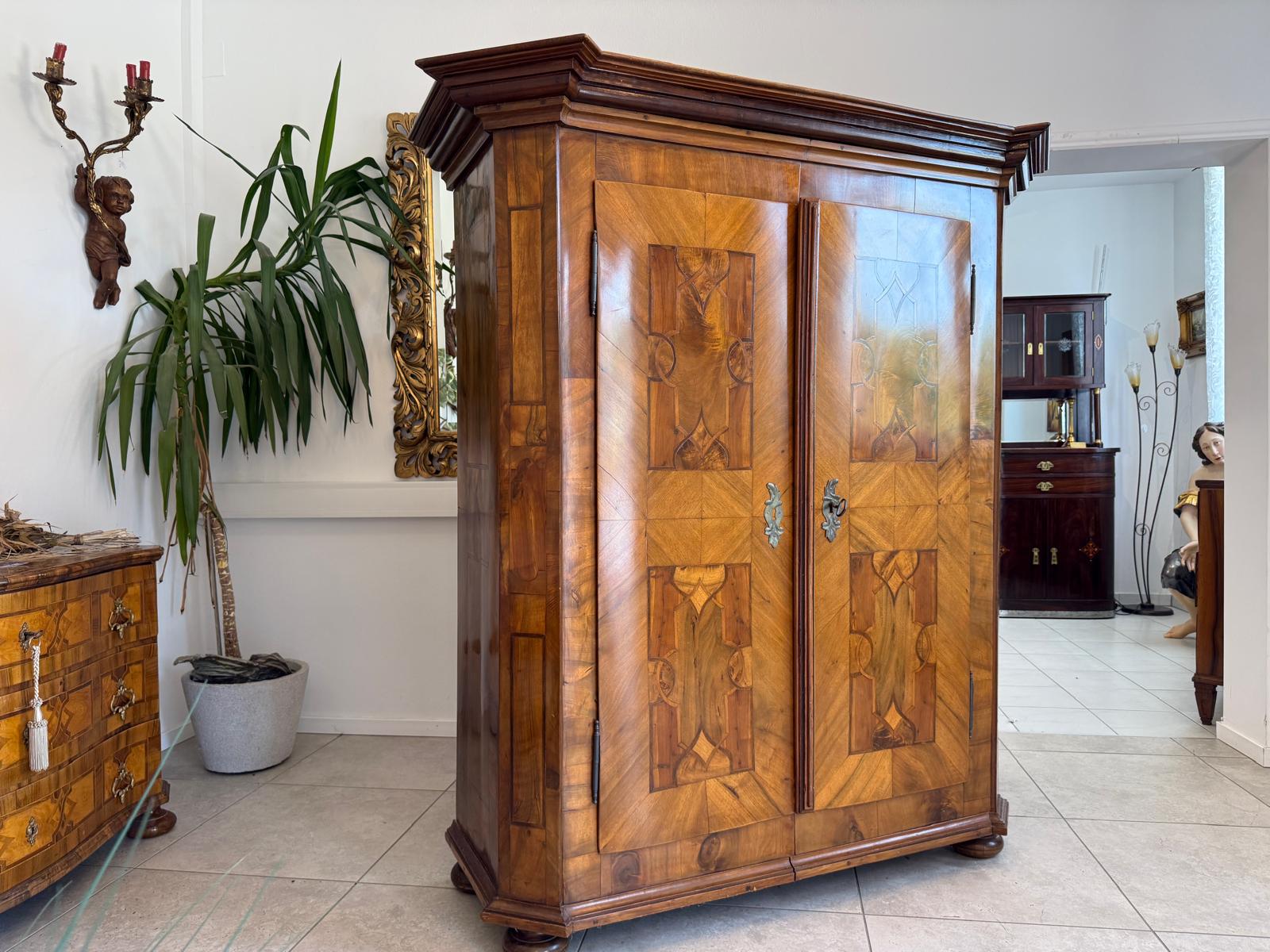 Prachtvoller Barockschrank Bauernschrank Antik Authentisch D2816