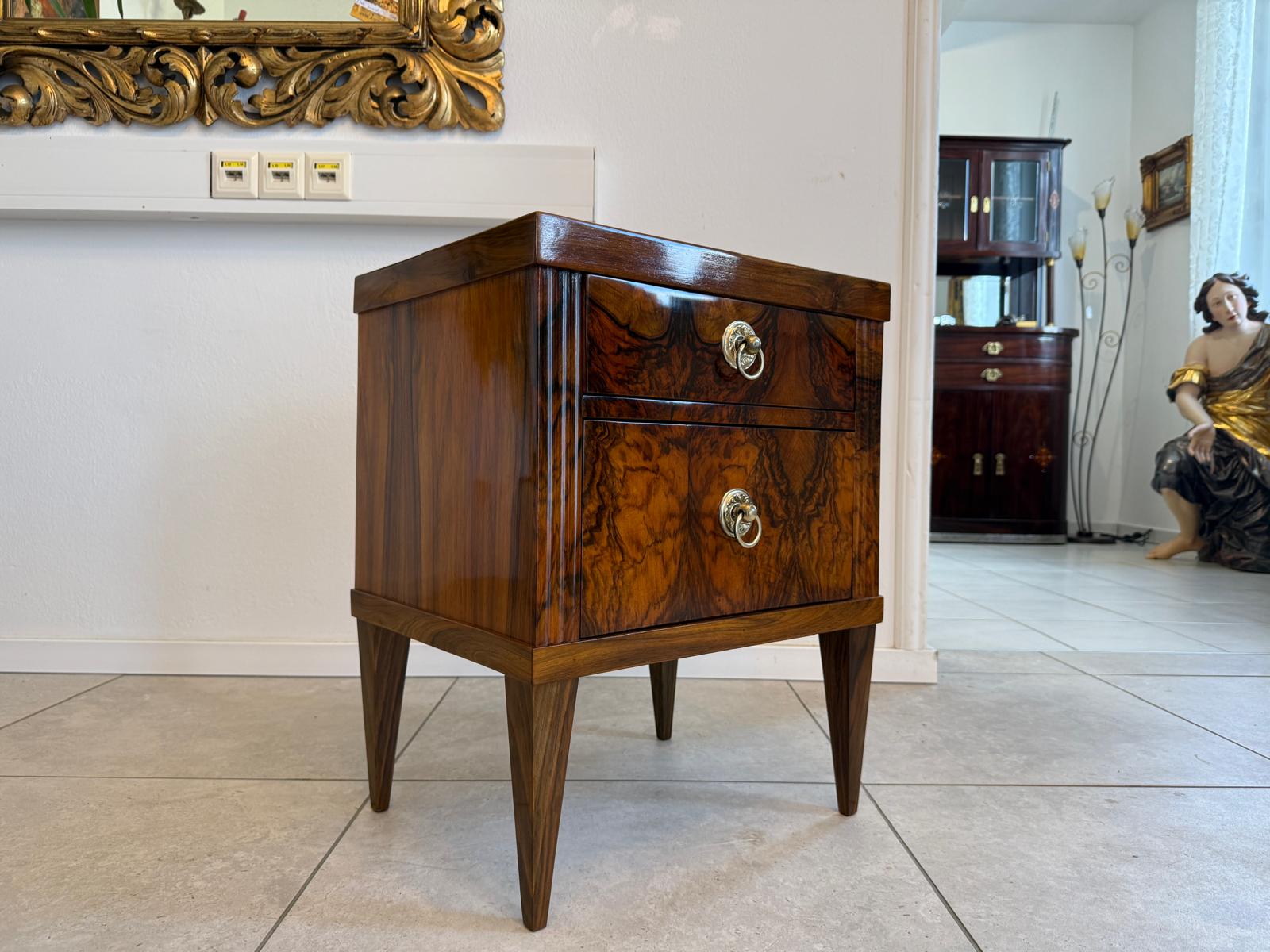 Biedermeier Nachtkasterl Schrankerl Restauriert und Veredelt D2471
