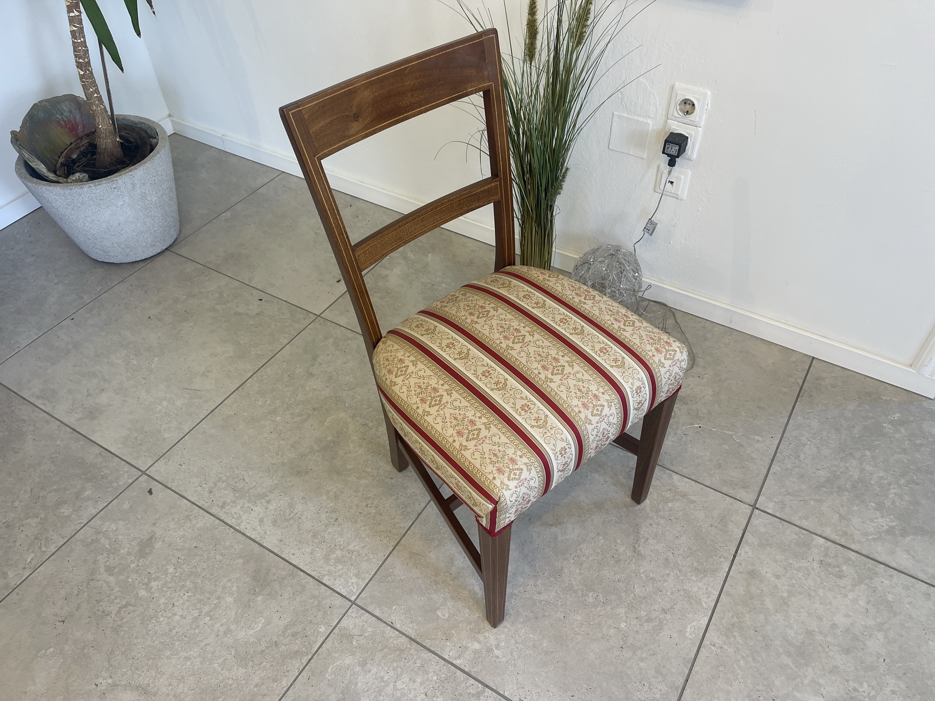 Biedermeier20 Restaurierter Englischer Sessel Nussholz Stuhl A4277