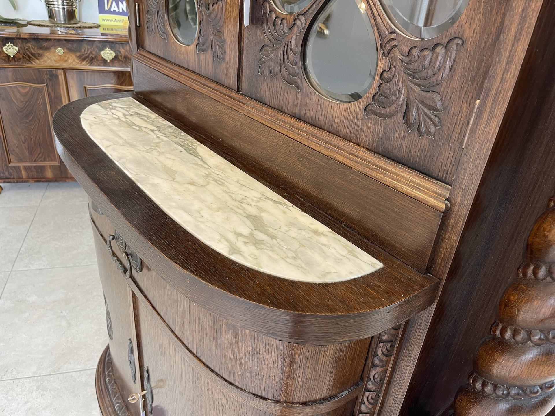 antiquitaeten_93 Originales Historismus Aufsatzbuffet Altarschrank B1533