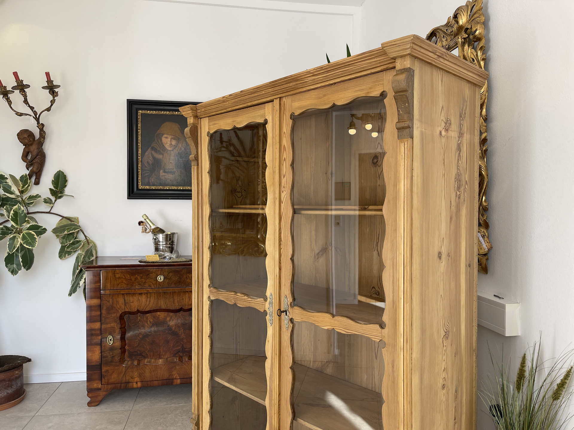 Bauernschrank_134Wz2faaWJiB0q3 Biedermeier Vitrine Naturholz Bücherschrank Bauernschrank A4249