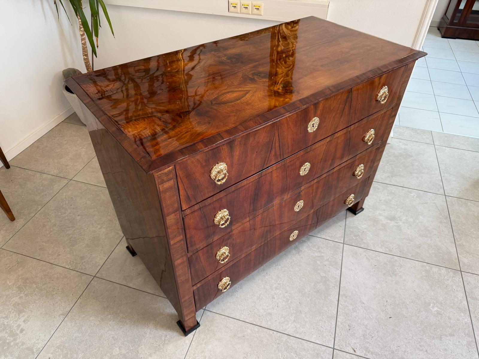 Restaurierte Biedermeier Kommode 4 Ladenkommode Nussholz G2210