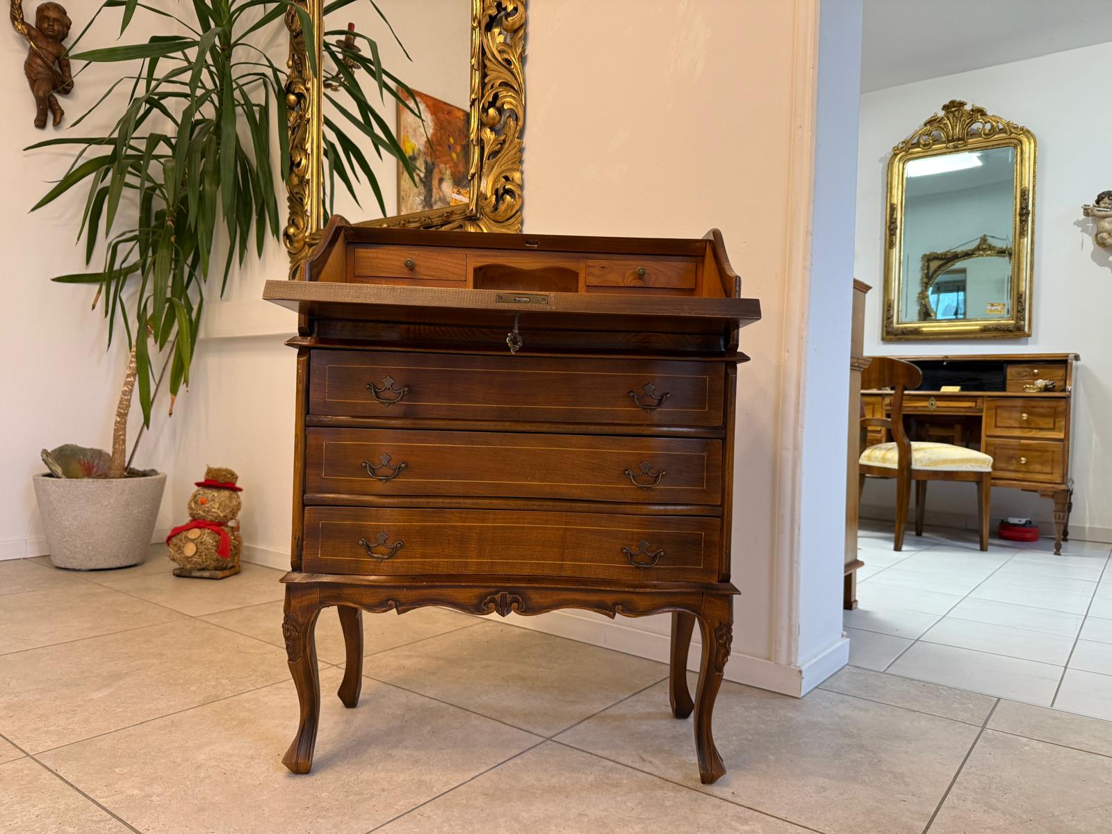 Zierlicher Barocker Sekretär Schreibtisch Wurzelholz G2310
