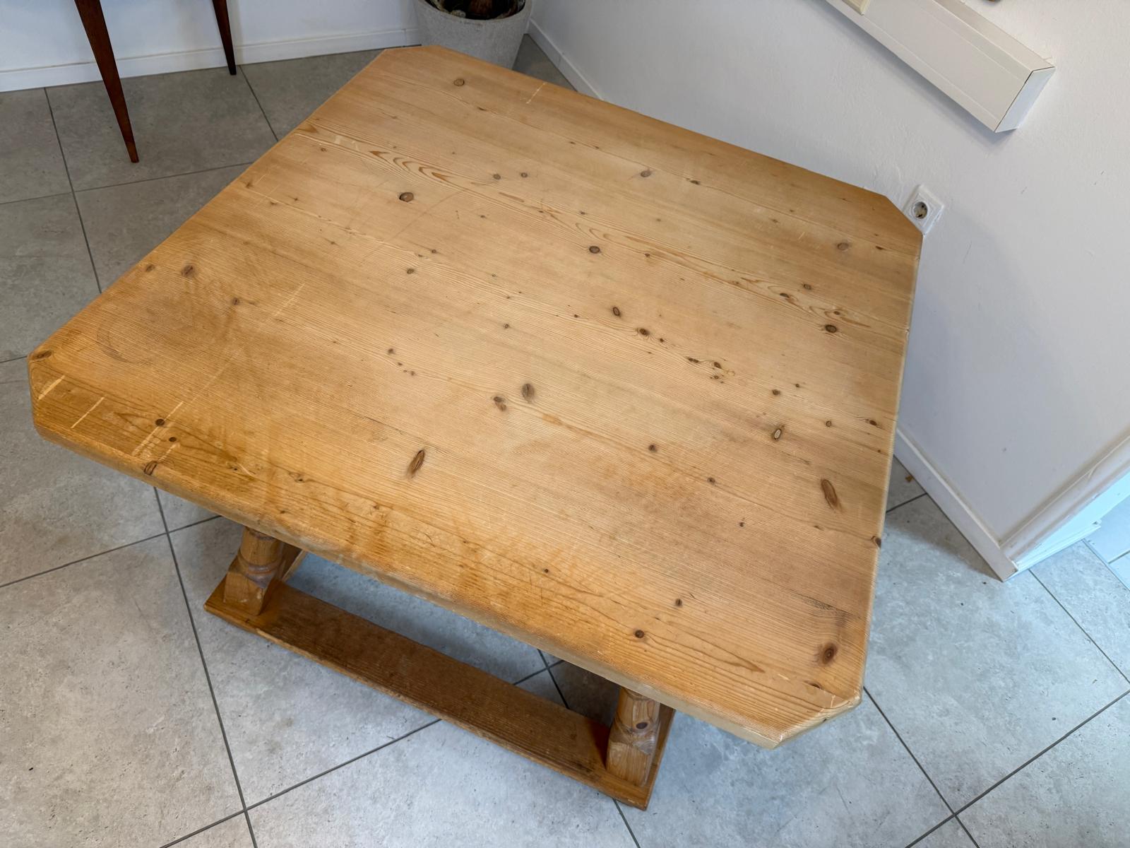 Alter Jogltisch Bauerntisch Antiker Massivholztisch Hüttentisch D1070