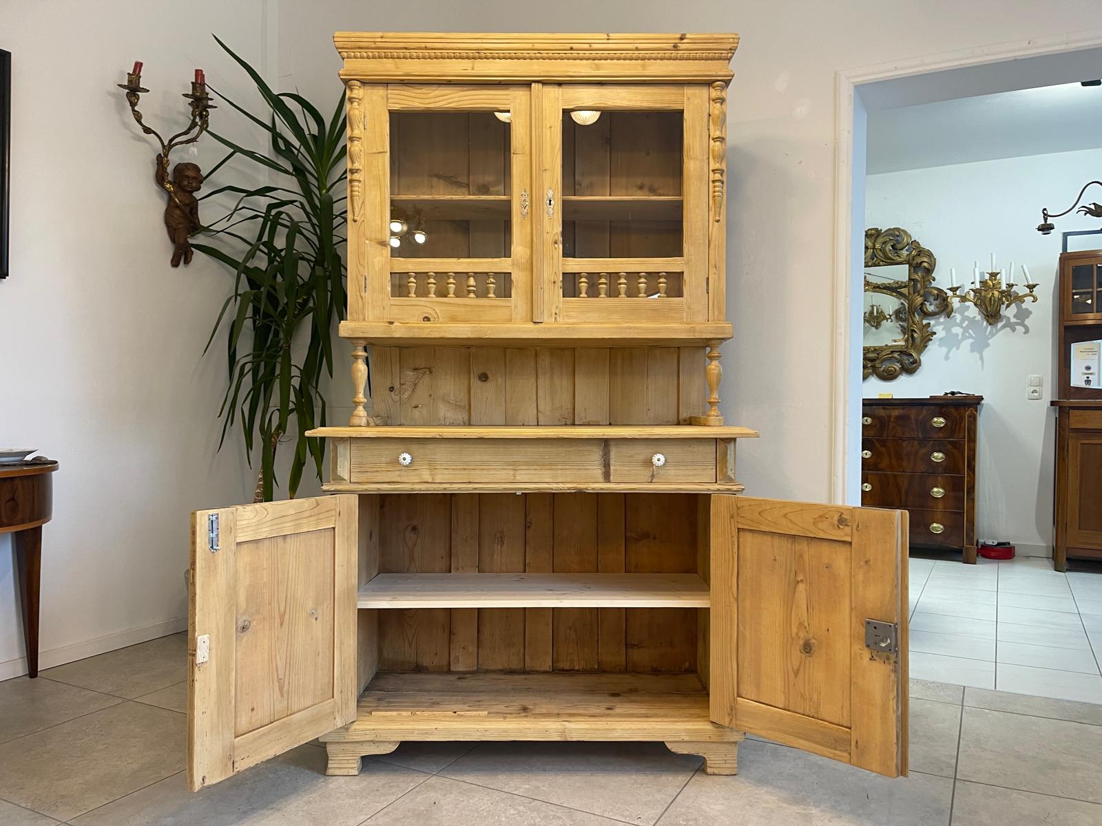 Restaurierte Gründerzeit Küchenschrank Vitrinenschrank Bauernschrank Bauernmöbel G1047