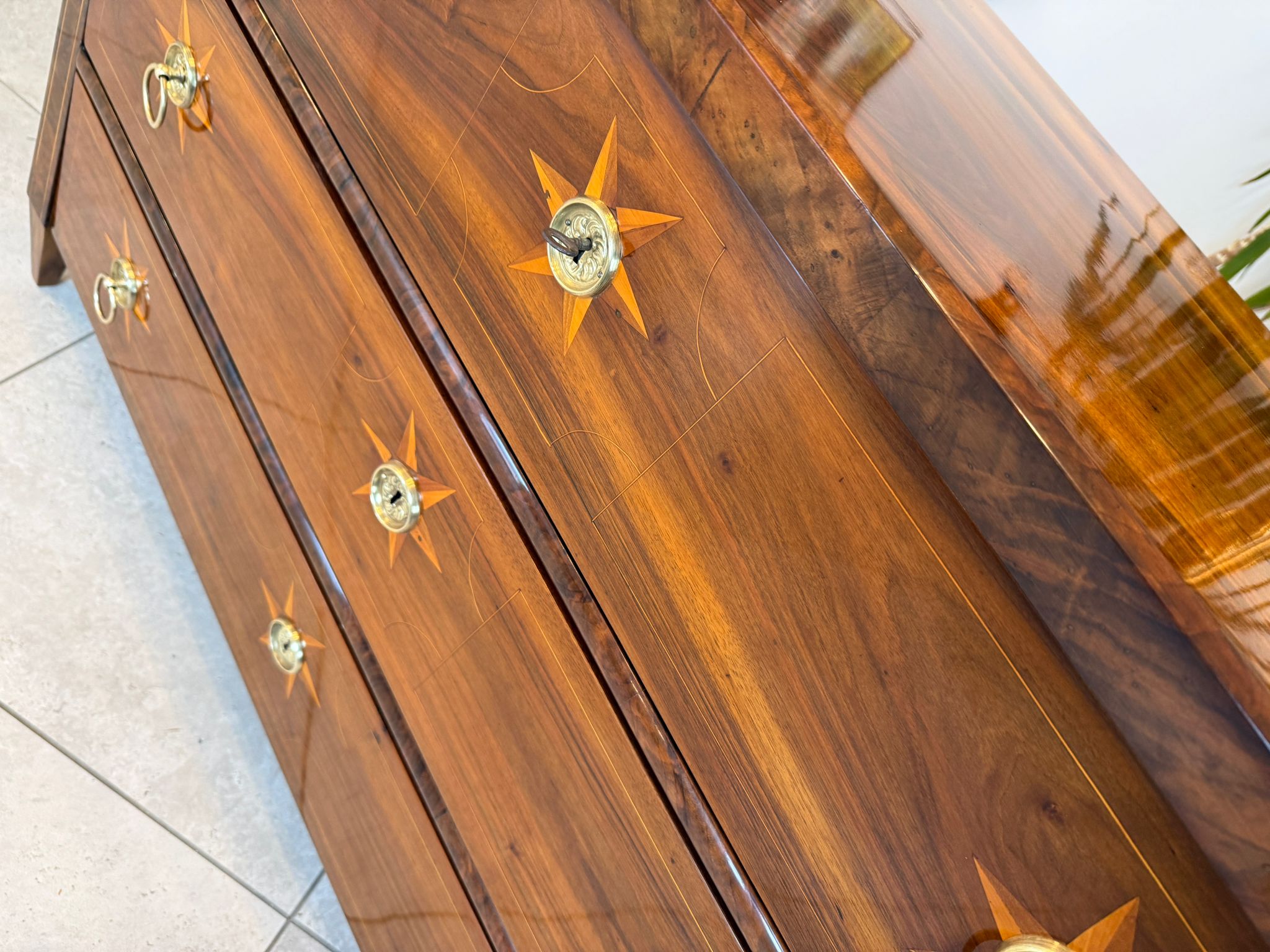 Restaurierte Biedermeier Kommode 3 Ladenkommode Nussholz Antiquität D1044