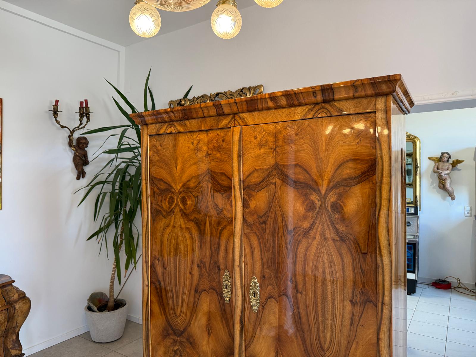 Sale Restaurierter Hallenschrank Biedermeier Schrank Kasten Antiquität D1178