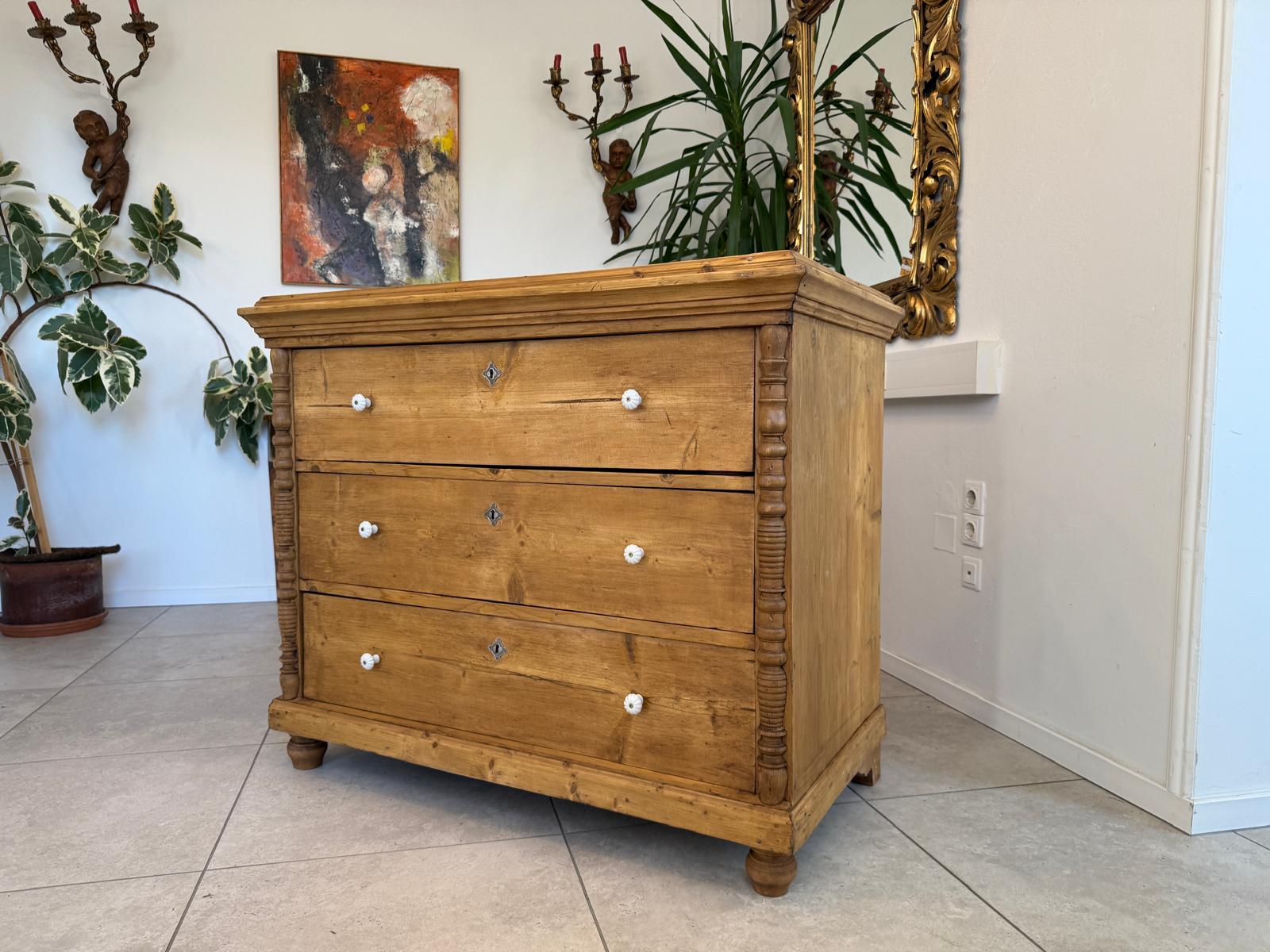 Originale Gründerzeit Kommode Antik 3 Laden aus Fichtenholz Weichholz G2282