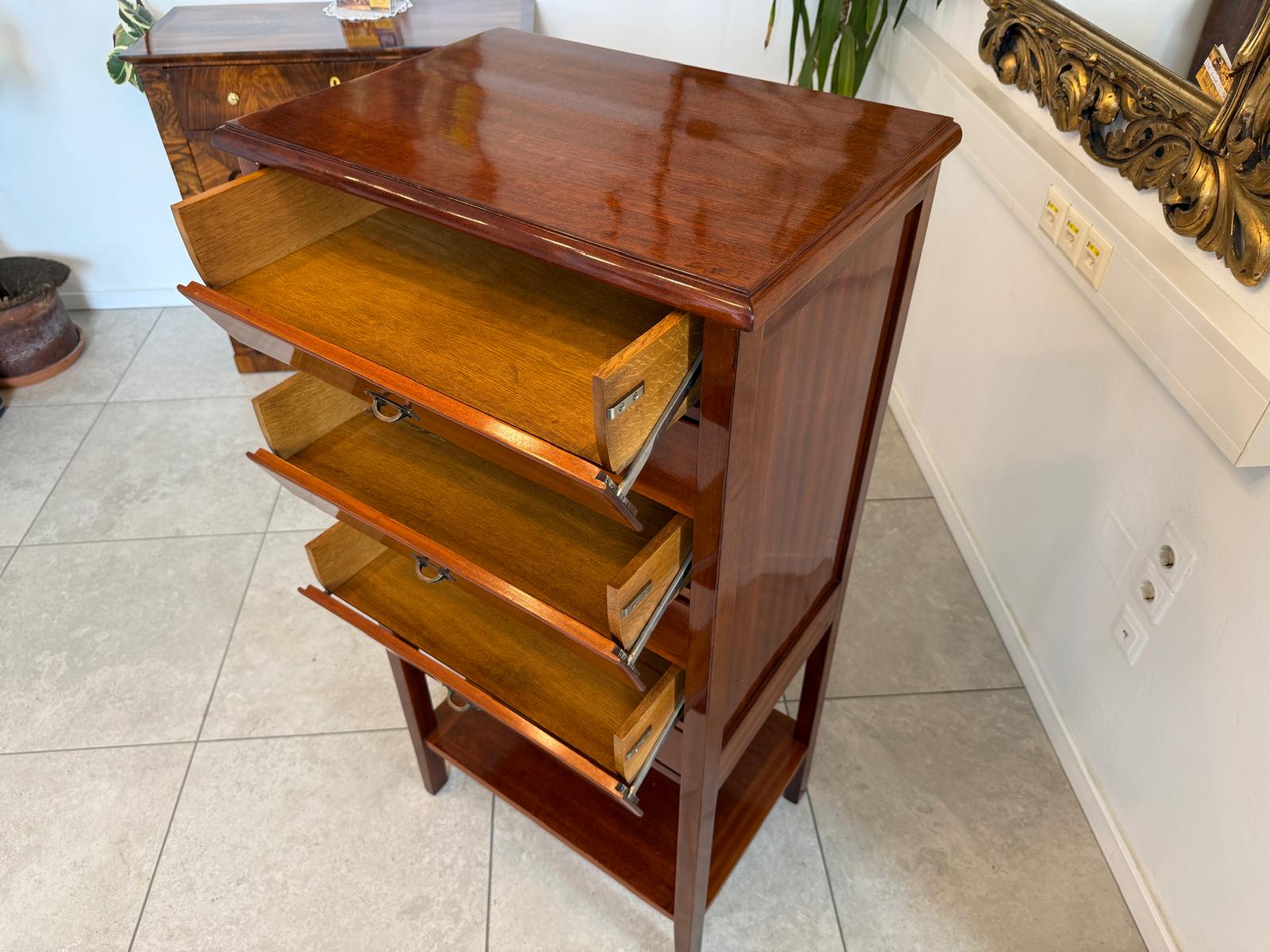 Jugendstil Aktenschrank Büroschrank restauriert Eichenholz D2476