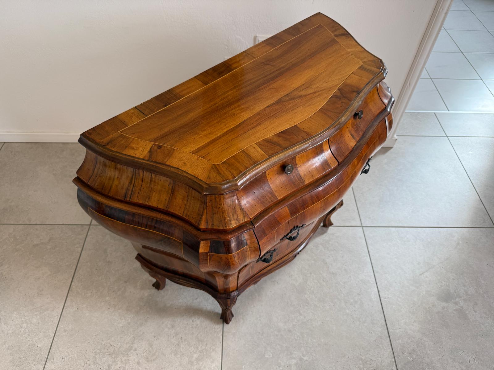 Barockstilkommode 4 Laden Kommode Marketerien Nussholz D2366