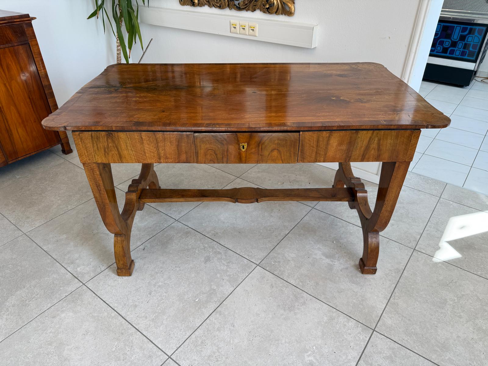 Spätbiedermeier Schreibtisch Sekretär Nussholz Originalstück D2388