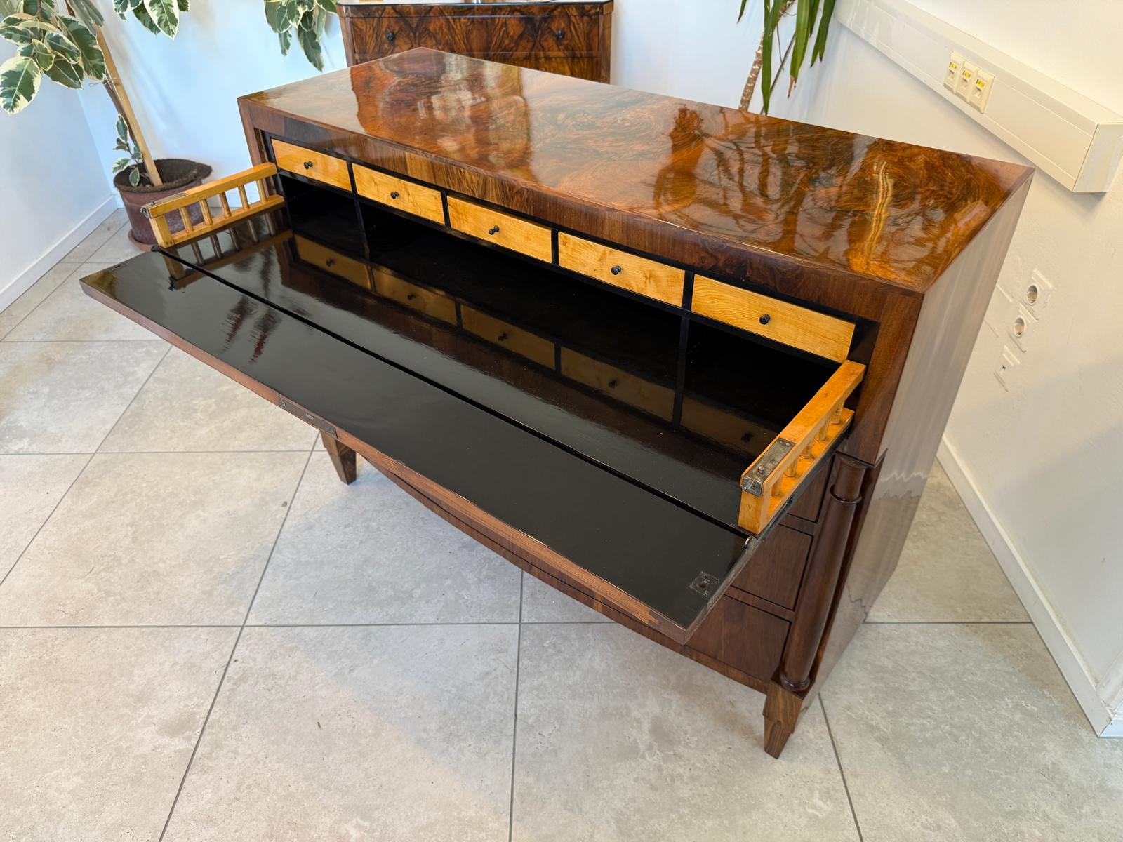 Restaurierte Biedermeier Schreibkommode Nussholz Antiquität G1967