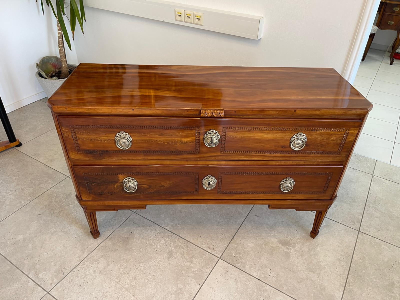 Restautierte Originale Josefinische Kommode Josefinische Kommode, um 1795 G1318