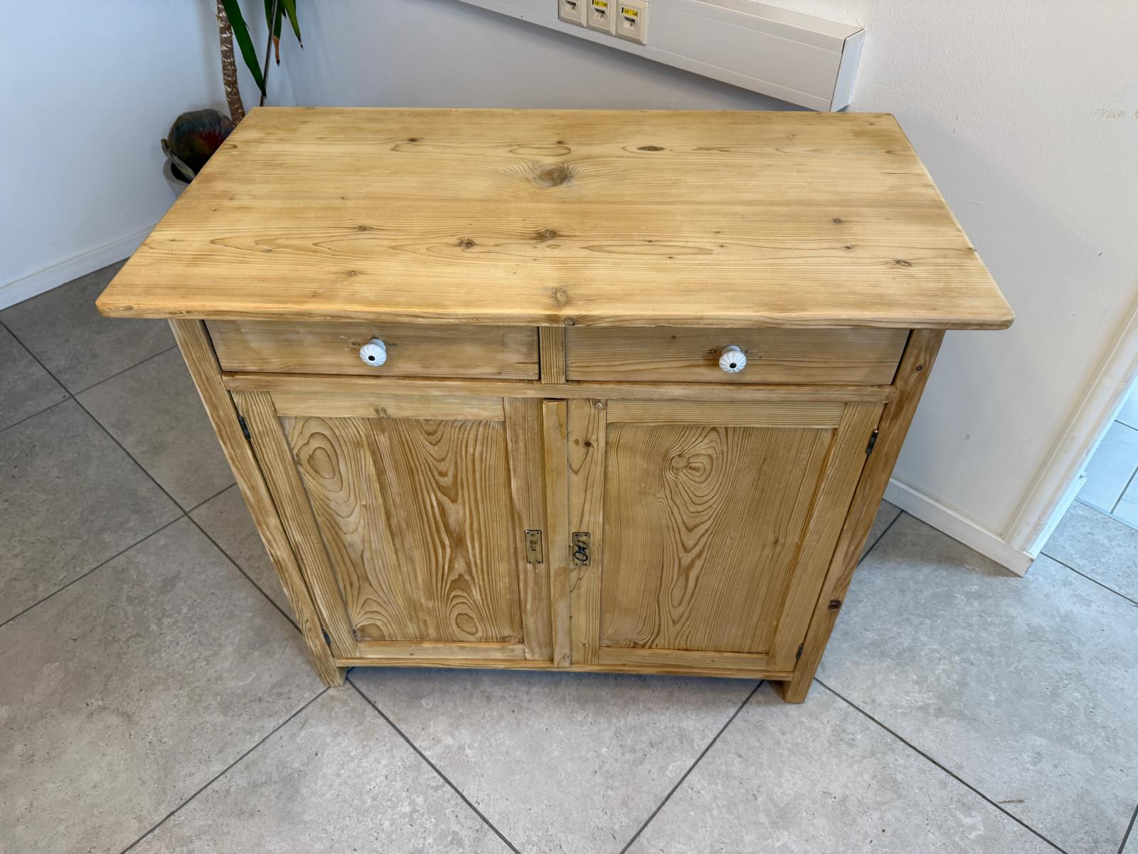 Originale Jugendstil Anrichte Naturholzmöbel Weichholz G2334