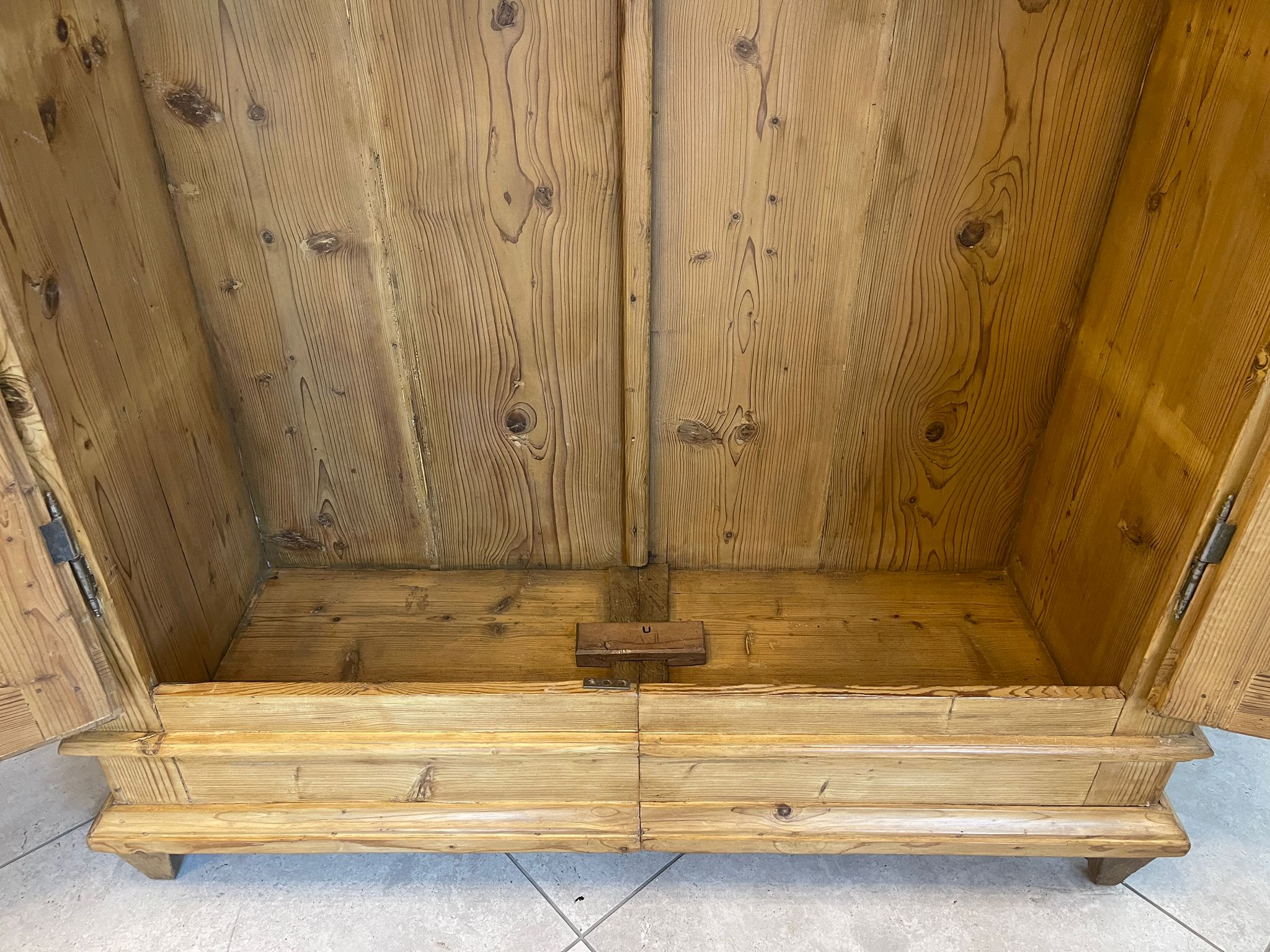 Sale Biedermeier Bauernschrank Barockschrank Antiquität E1021