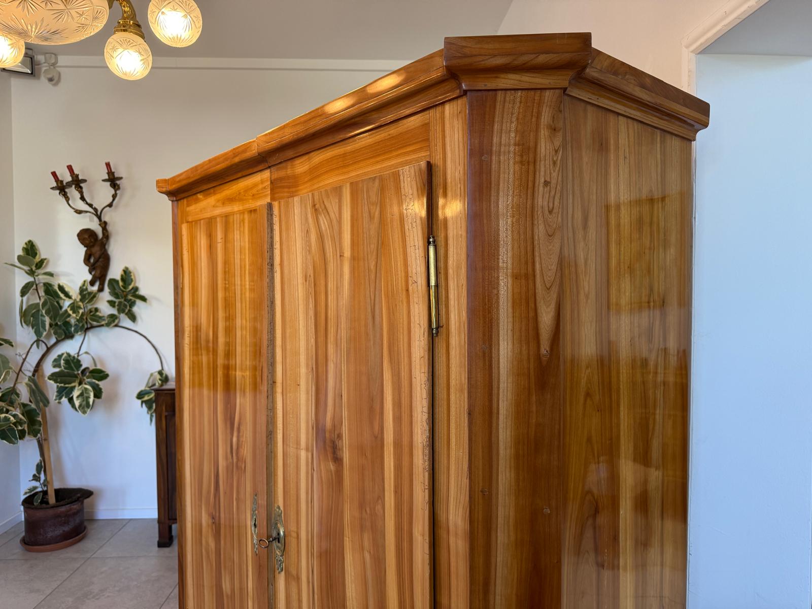 SALE Restaurierter Biedermeier Schrank Kleiderkasten Hallenschrank Antiquität G2100