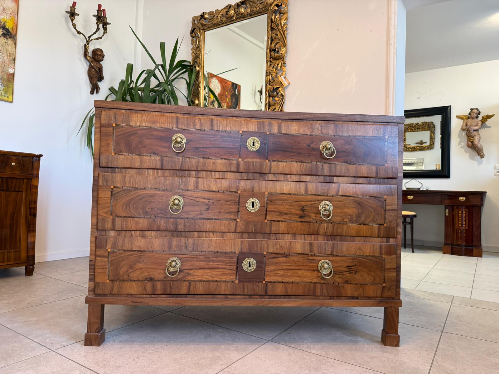 Barock Kommode Obstholz Marketerien Antiquität Nussholz  Antiquität D2901