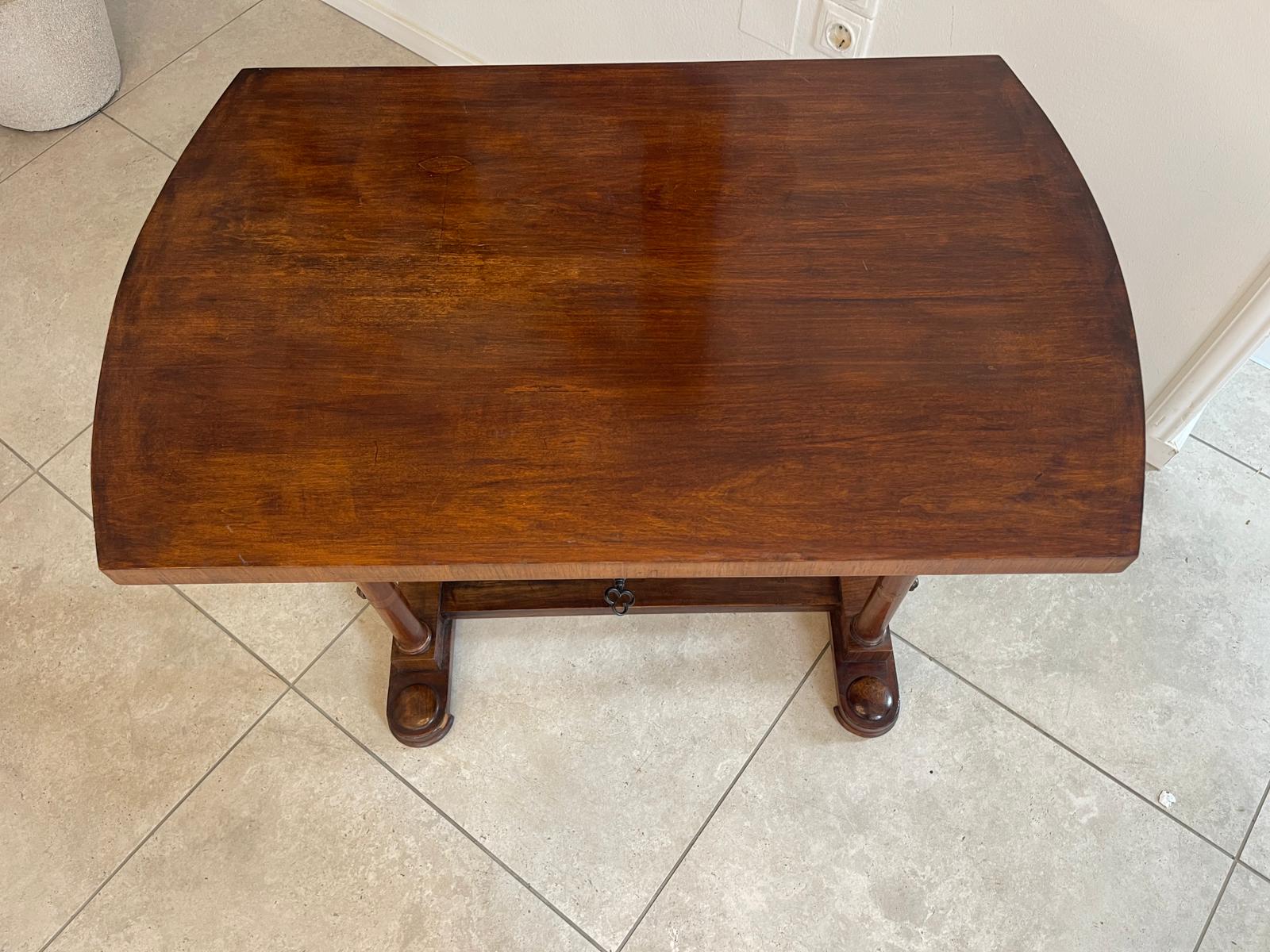 d9657f92-b082-4648-b922-ce9fb4ab08c8 Originales Biedermeier Tischerl Nähtischerl A4935