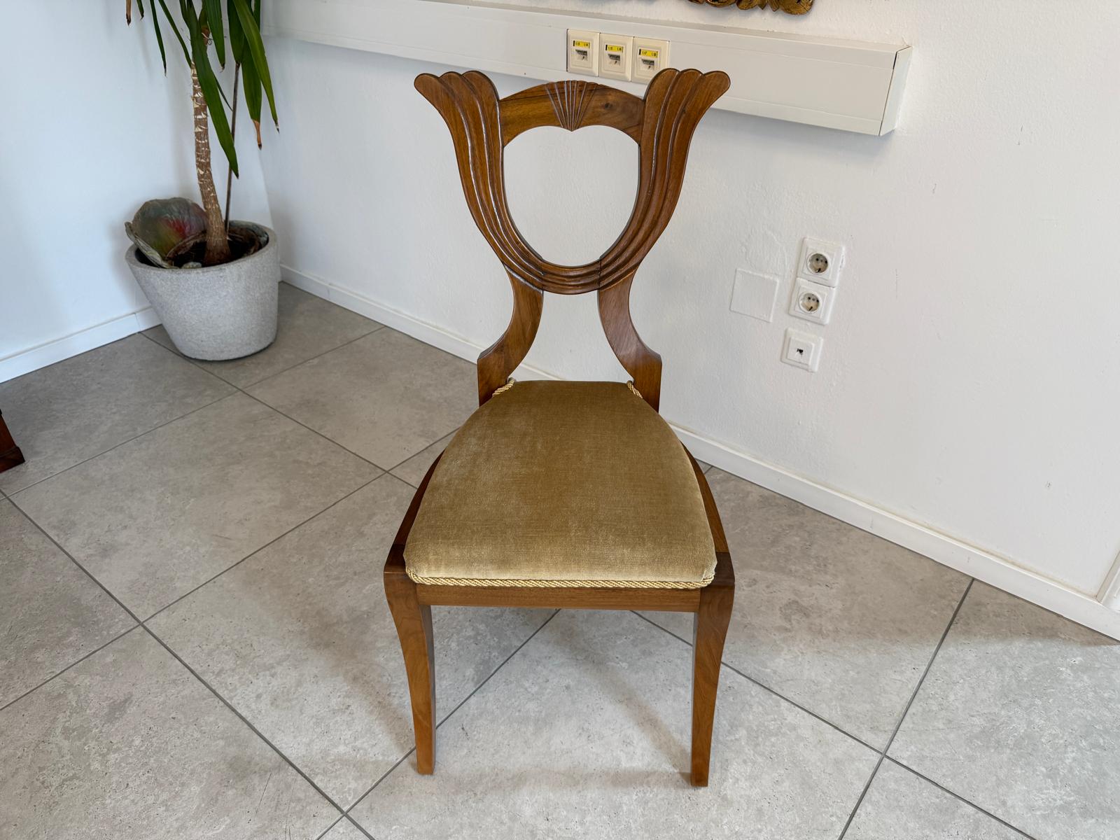 Biedermeier Sessel Nussholz Stuhl Antiquität G2106