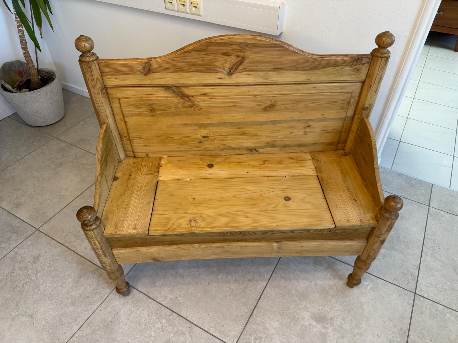 Zierliche Gründerzeit Bank Bankerl Sitzbank Holzbankerl  G1928