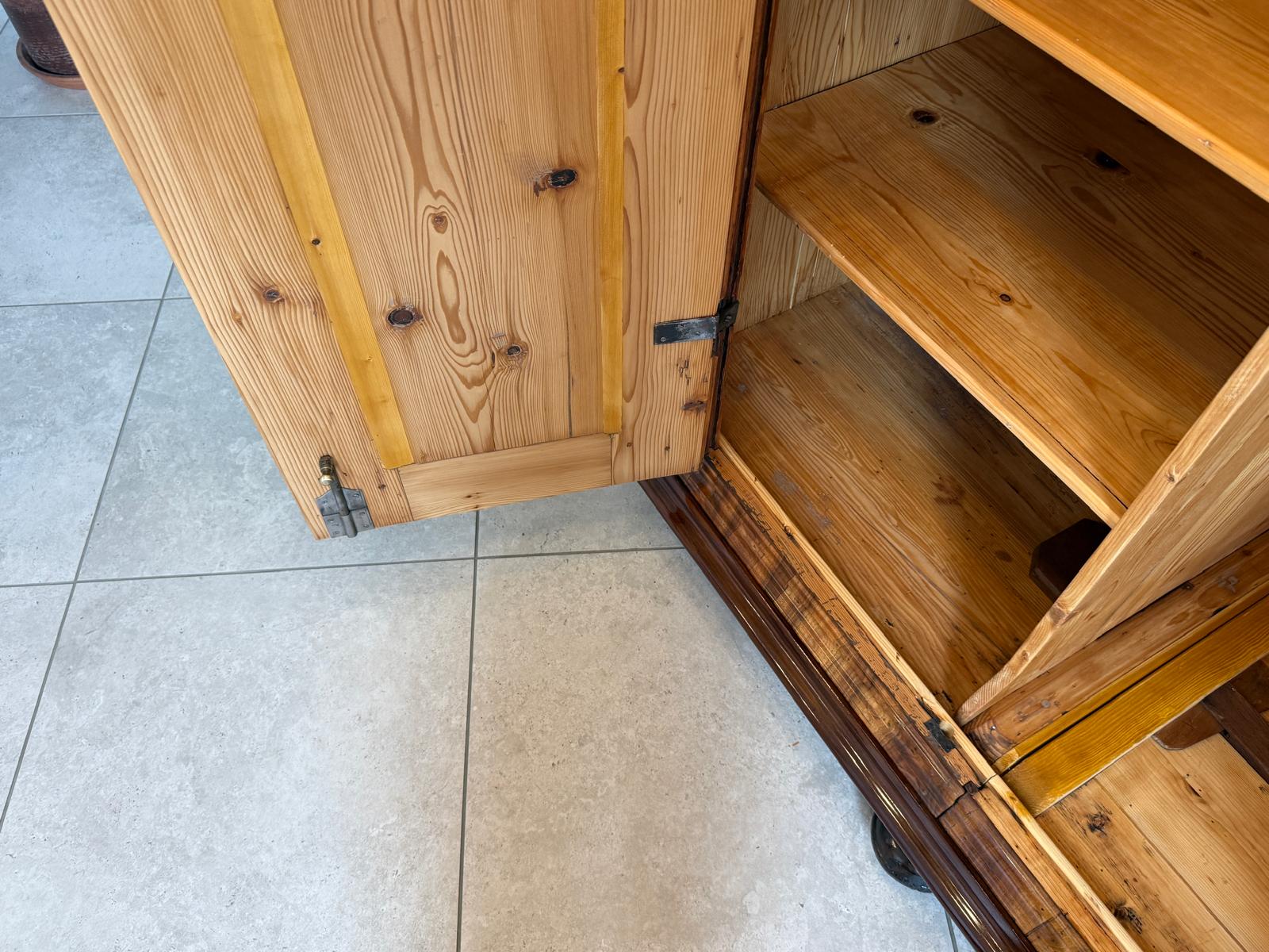 Barocker Hallenschrank Barockschrank Maria Theresienschrank Antiquitäte D2375