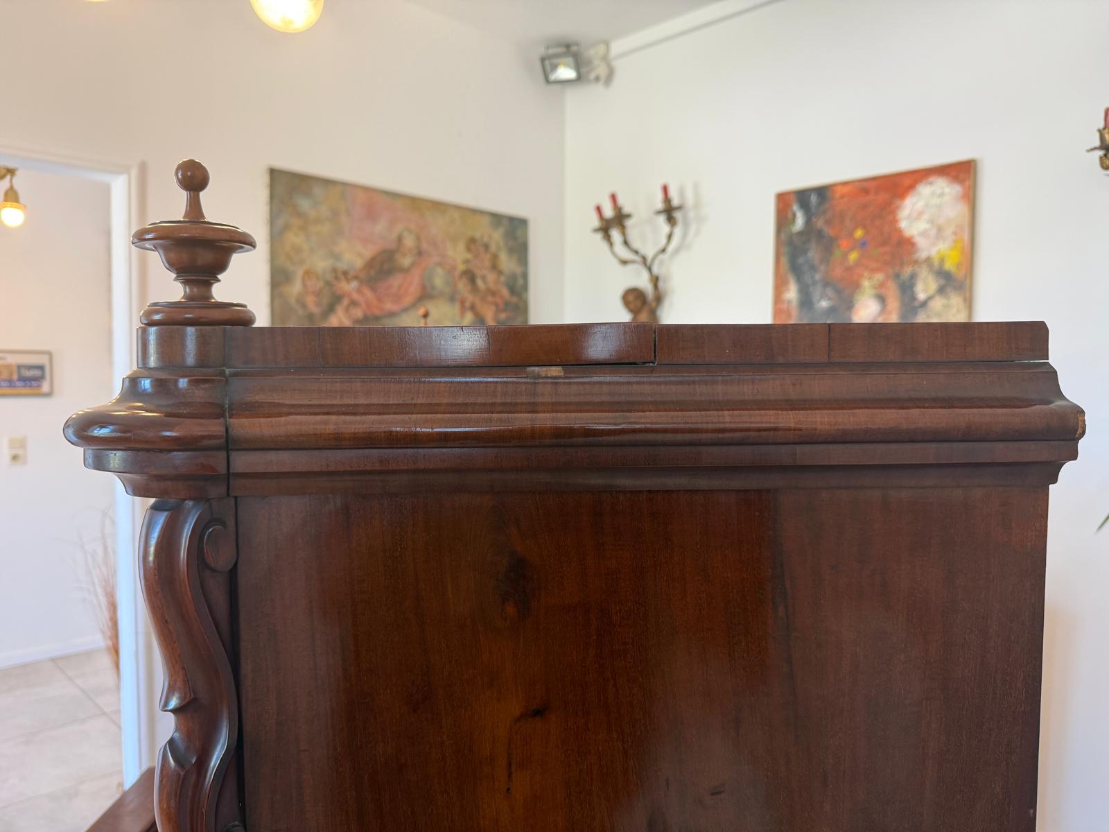 Sale Restaurierter Biedermeier Sekretär Schreibpult Nussholz D2905