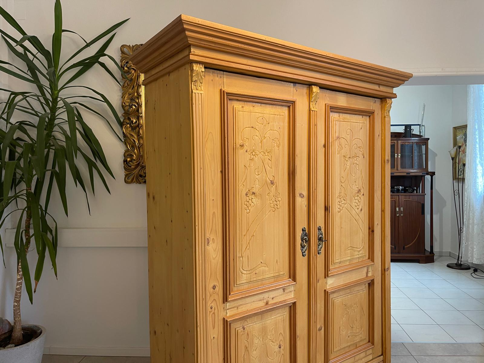 Gründerzeit Bauernschrank Bauernkasten Hallenschrank Kleiderkasten G1691