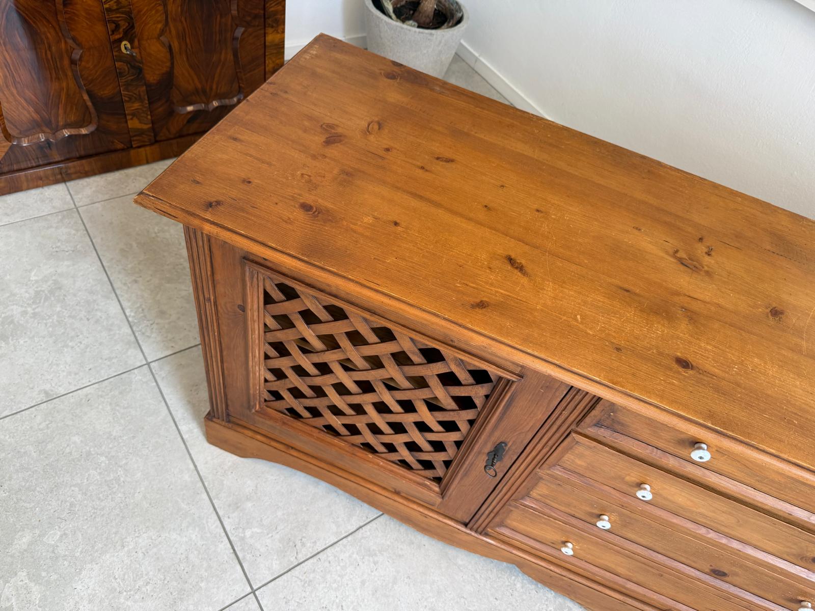 Bäuerliche Ladenkommode Apothekenschrank Anrichte D2445