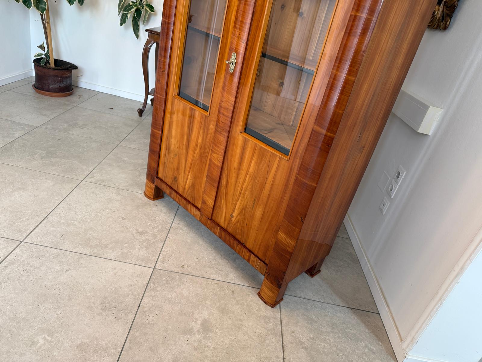 SALE Biedermeier Vitrine Bücherschrank Sammlervitrine Kirschholz Antiquität G1818