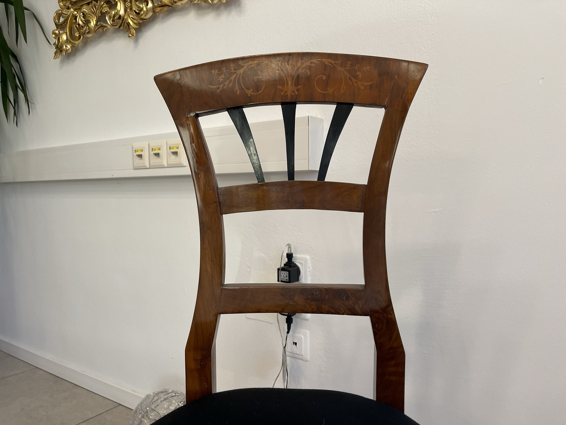Biedermeier-Barock_1389DLBZOeARinmA Restaurierter Biedermeier Sessel Antik Nussholz Vintage i2069