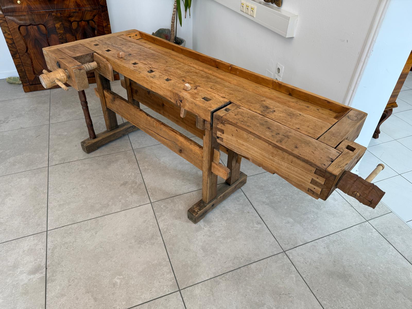 Hobelbank antik & restauriert, Werkbank, Designertisch, Thresen D2499