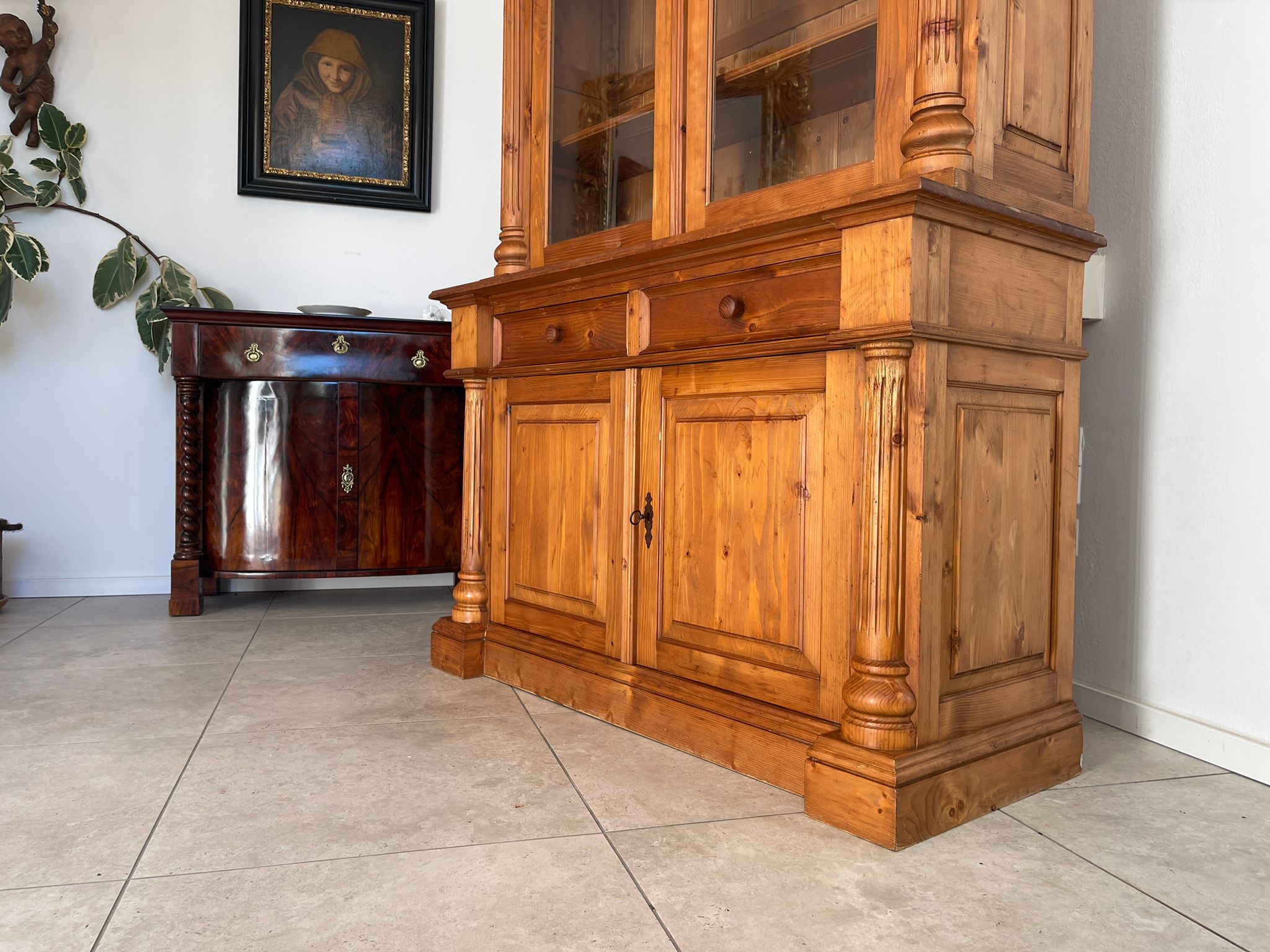 941e7568-2487-418d-b910-2991c9005923 Bäuerlicher Vitrinenschrank Bücherschrank Bauernschrank A4984